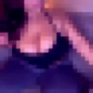 Diane (25 ans) à Ajaccio attend une rencontre rapidement