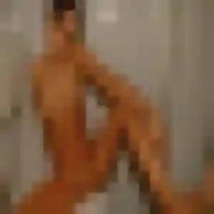 Photo privée de Corinne, 22 ans à Allonnes - rencontre coquine