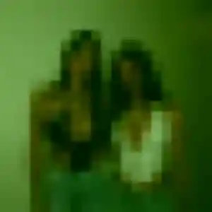 Photo de Emmanuelle à Ambérieu-en-Bugey (39 ans) - rencontre sexy sans inscription
