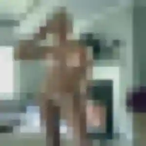 Kawtar (23 ans) à Ambert attend un rencontre sexy aujourd'hui