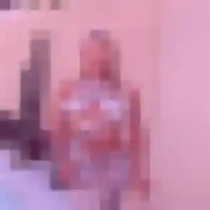 Photo exclusive de Sofia, 19 ans à Arradon - rencontre coquine