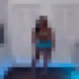 Photo de Eleonore à Baisieux (45 ans) - rencontre sexy discret