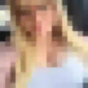 Ursule, 23 ans, en ligne à Bois-Colombes pour un rencontre sexy
