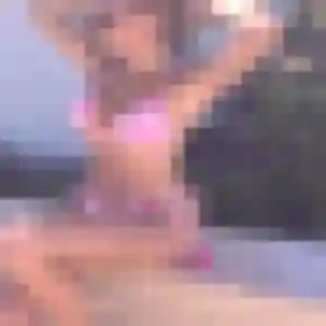Xena, 23 ans, connectée à Cernay pour une rencontre coquine