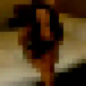 Tania (23 ans) à Changé propose une rencontre ce soir