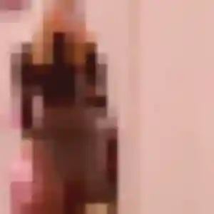 Emilie de Châtelaillon-Plage, 29 ans - rencontre sexy en toute liberté