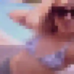 Photo de Eugenie à Chaville (23 ans) - rencontre sexy sans inscription