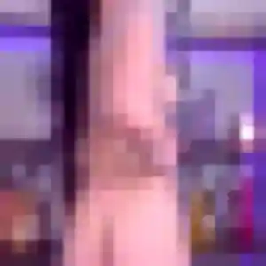 Découvre Nelly, 33 ans à Cranves-Sales en privé