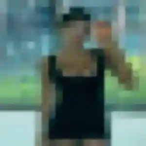Uranie (33 ans) à Divonne-les-Bains attend un rencontre sexy ce soir