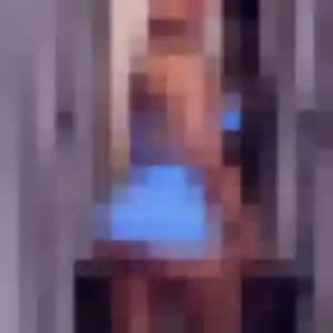 Ava, 26 ans, connectée à Domérat pour une rencontre coquine