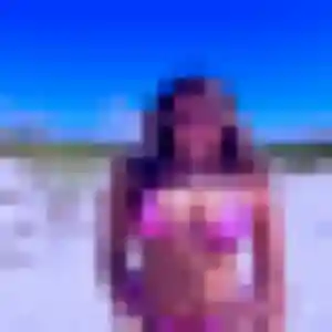 Flavie, 35 ans, disponible à Dompierre-sur-Mer pour un rencontre sexy
