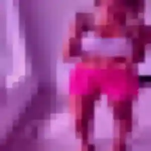 Melodie, fille de 25 ans cherche rencontre sexy à Douvaine