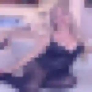 Sexy Florence, 34 ans à Douvres-la-Délivrande - voir sa photo