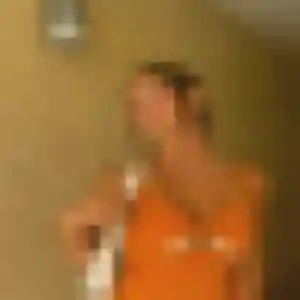 Charmante Yvette, 35 ans à Douvrin - la contacter