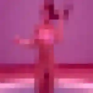 Contacte Albertine, 26 ans à Élancourt en privé