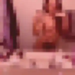 Découvre Leontine, 23 ans à Enghien-les-Bains gratuitement