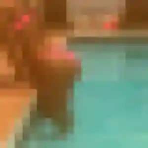 Photo de Geneve à Ernée (44 ans) - rencontre sexy anonyme