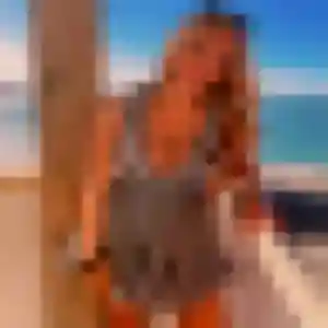 Découvre Ophelie, 23 ans à Essarts-en-Bocage en privé