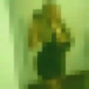 Découvre Wahiba, 19 ans à Essey-lès-Nancy en privé
