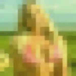 Juliette, 19 ans, connectée à Fontenay-aux-Roses pour une rencontre coquine