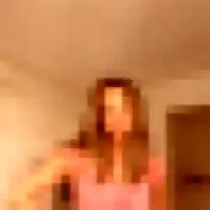 Photo de Uranie à Fourmies (22 ans) - rencontre sexy anonyme