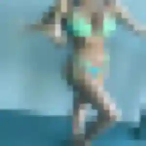 Contacte Anastasia, 39 ans à Frouzins en privé