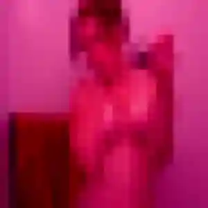 Nora de Gleizé, 25 ans - rencontre sexy sans prise de tête