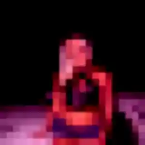 Chiara, 21 ans, en ligne à Grand-Champ pour une rencontre coquine