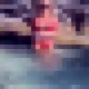 Noemie, 43 ans, en ligne à Houplines pour une rencontre coquine