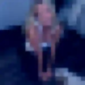 Charmante Vanessa, 27 ans à Irigny - la contacter