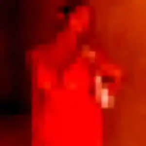 Yasmina (26 ans) à La Grand-Croix attend une rencontre ce soir