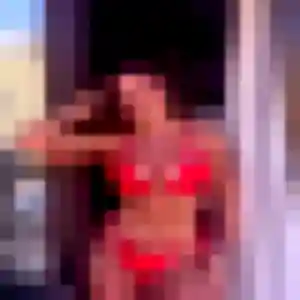 Leontine, 30 ans, dispo pour rencontre sexy à La Madeleine