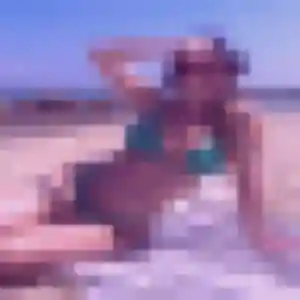 Charmante Theresa, 26 ans à Labruguière - voir sa photo