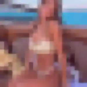 Claire, 20 ans, en ligne à Lavaur pour un rencontre sexy