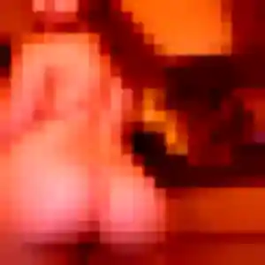Alice de Le Grau-du-Roi, 28 ans - rencontre sexy en toute liberté