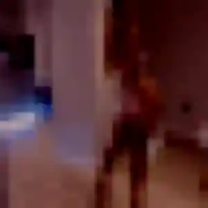 Photo de Wahiba à Le Taillan-Médoc (31 ans) - rencontre sexy anonyme