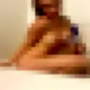 Touria, fille de 27 ans veut rencontre sexy à Longjumeau