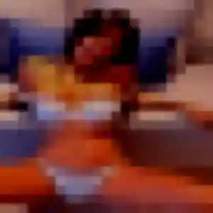 Eliane, 38 ans, veut un rencontre sexy à Mantes-la-Jolie