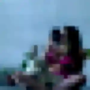 Zineb, 39 ans, connectée à Marly-le-Roi pour une rencontre coquine