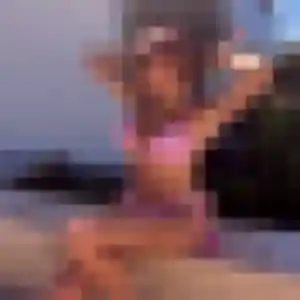 Photo de Candice à Melesse (33 ans) - rencontre sexy discret