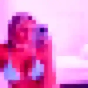 Clementine (19 ans) à Mont-Saint-Aignan cherche un rencontre sexy aujourd'hui