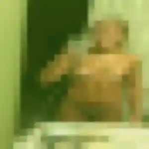 Sexy Lilou, 23 ans à Orchies - la contacter
