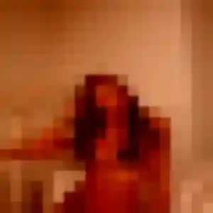 Fleur, femme de 25 ans propose rencontre sexy à Pavilly