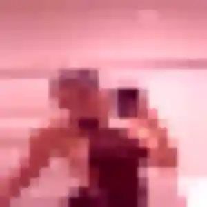 Sexy Yasmine, 20 ans à Pierrefeu-du-Var - voir sa photo