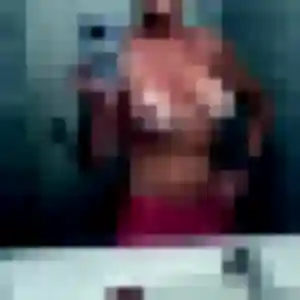 Bertrane, fille de 42 ans propose rencontre sexy à Plescop