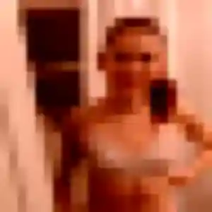 Charmante Rosemarie, 26 ans à Pourrières - voir sa photo
