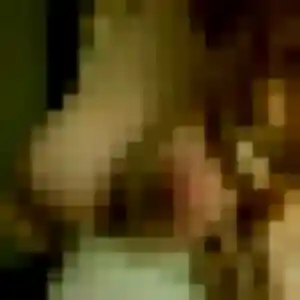Augustine, 34 ans, connectée à Quetigny pour une rencontre coquine