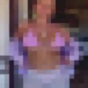 Isabella, 39 ans, en ligne à Saint-Claude pour un rencontre sexy