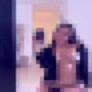 Dina, femme de 27 ans cherche rencontre sexy à Saint-Cyr-sur-Loire