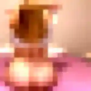 Contacte Theresa, 29 ans à Saint-Genis-Pouilly en privé